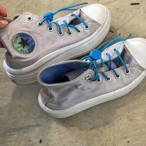 Converse Kids' Sneakers in White and Blue